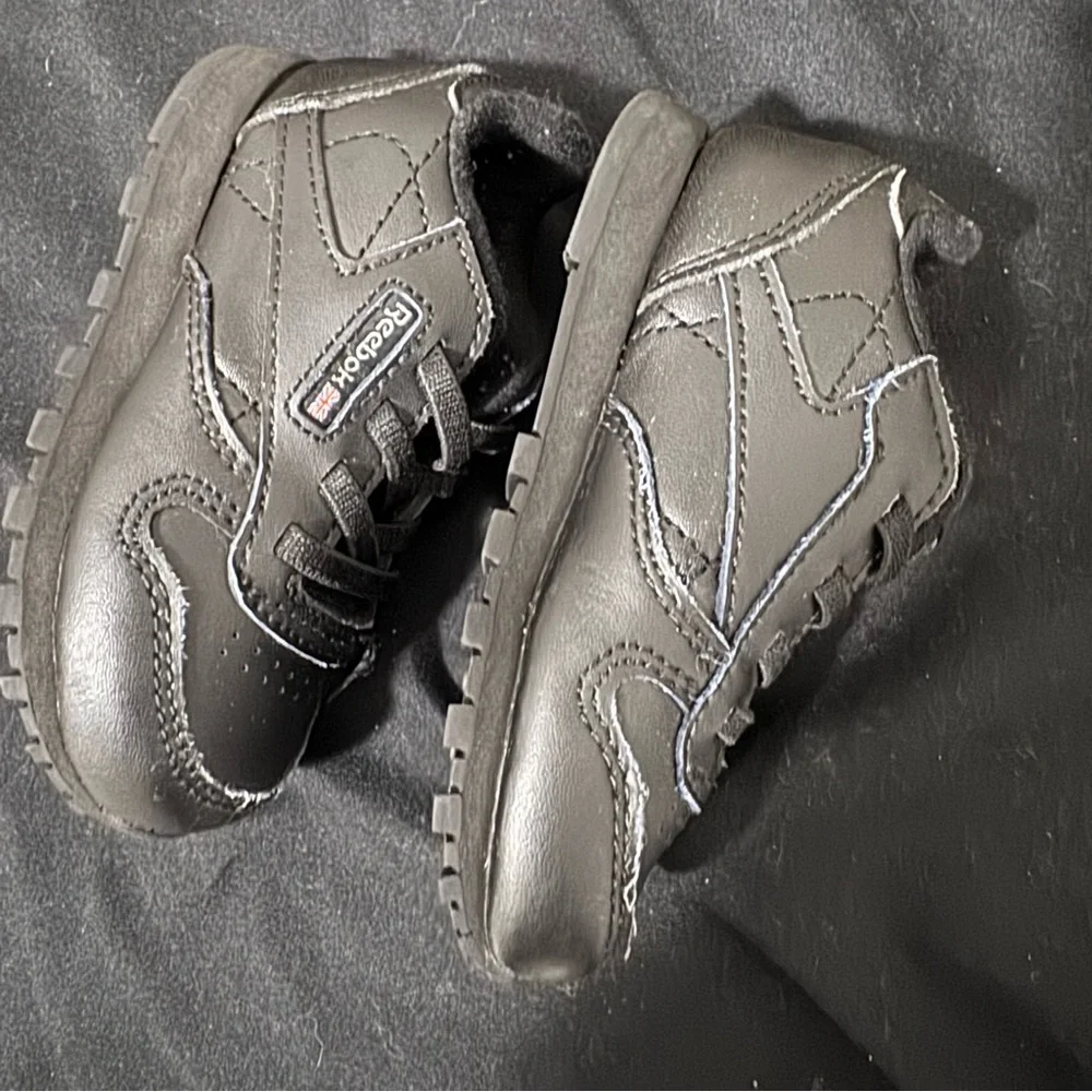 Reebok Classic Core Black‎ Toddler Sneakers